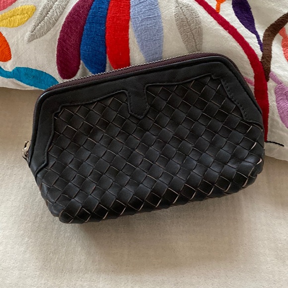 Real leather intrecciato woven make up small purse, brown w zipper - Picture 1 of 5